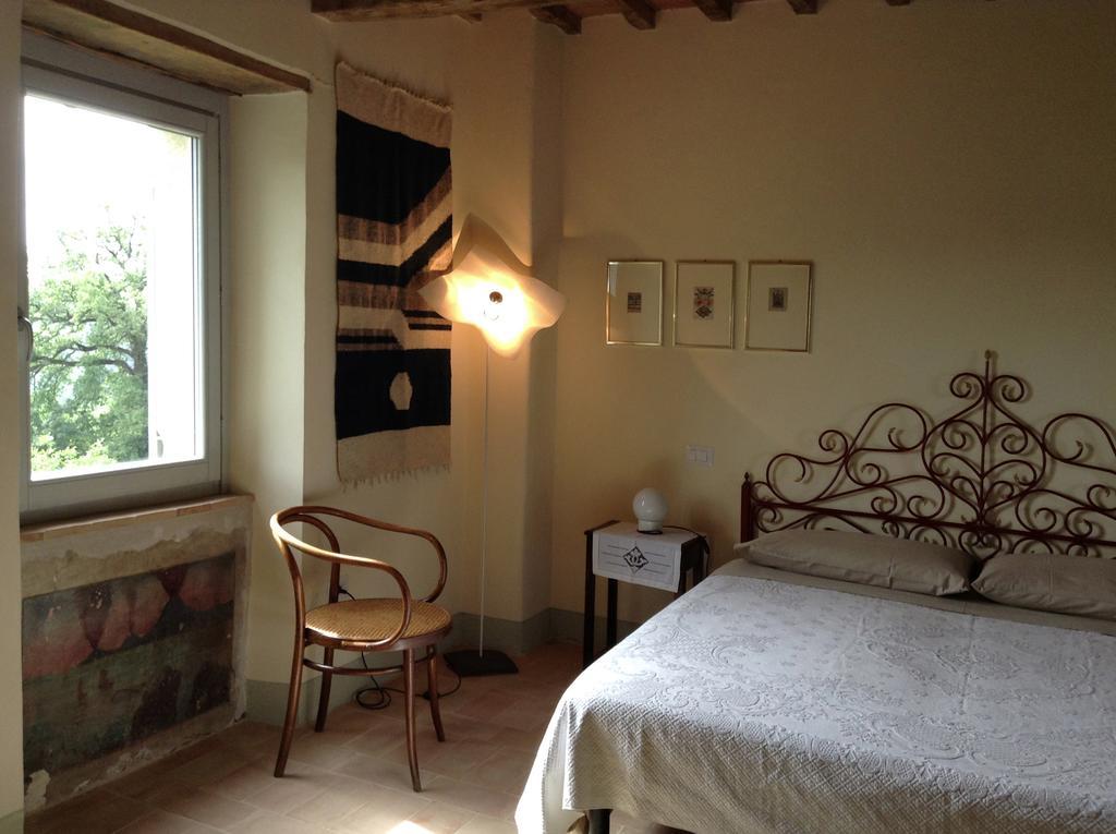 La Doccia Hotel Ангиари Екстериор снимка